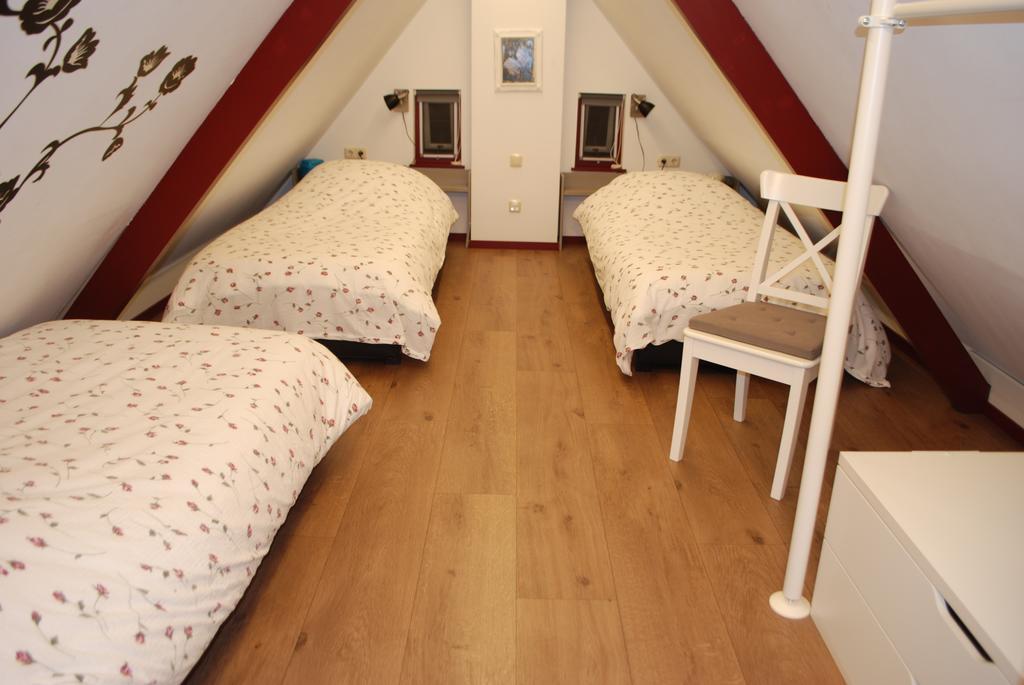 Vakantiehuis "It Koaihus" Jistrum Bagian luar foto